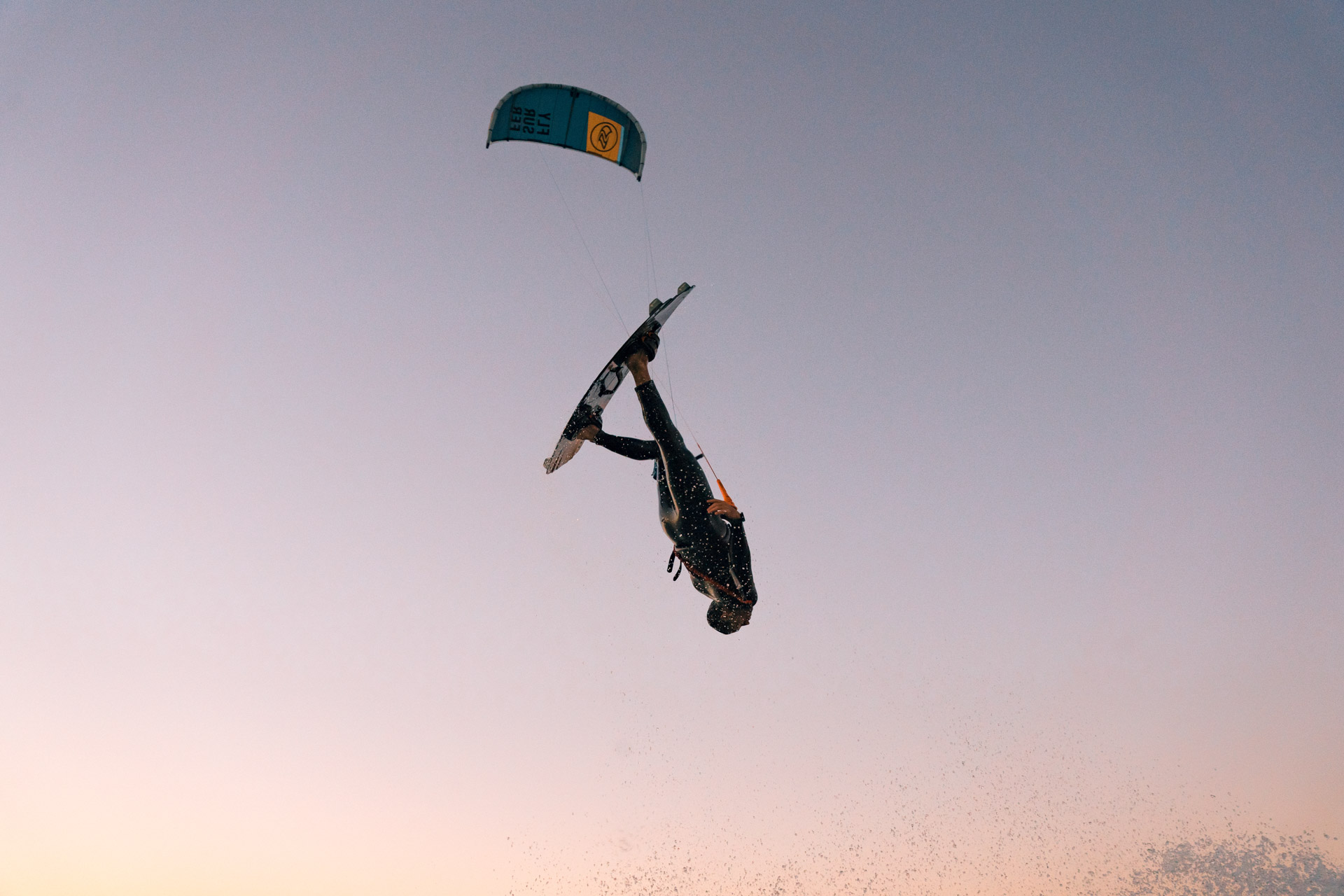 FLYSURFER-BOOST-Freeyourmind-Kitesurfing-Capetown-byMiriamJoanna-1920x1280px-33