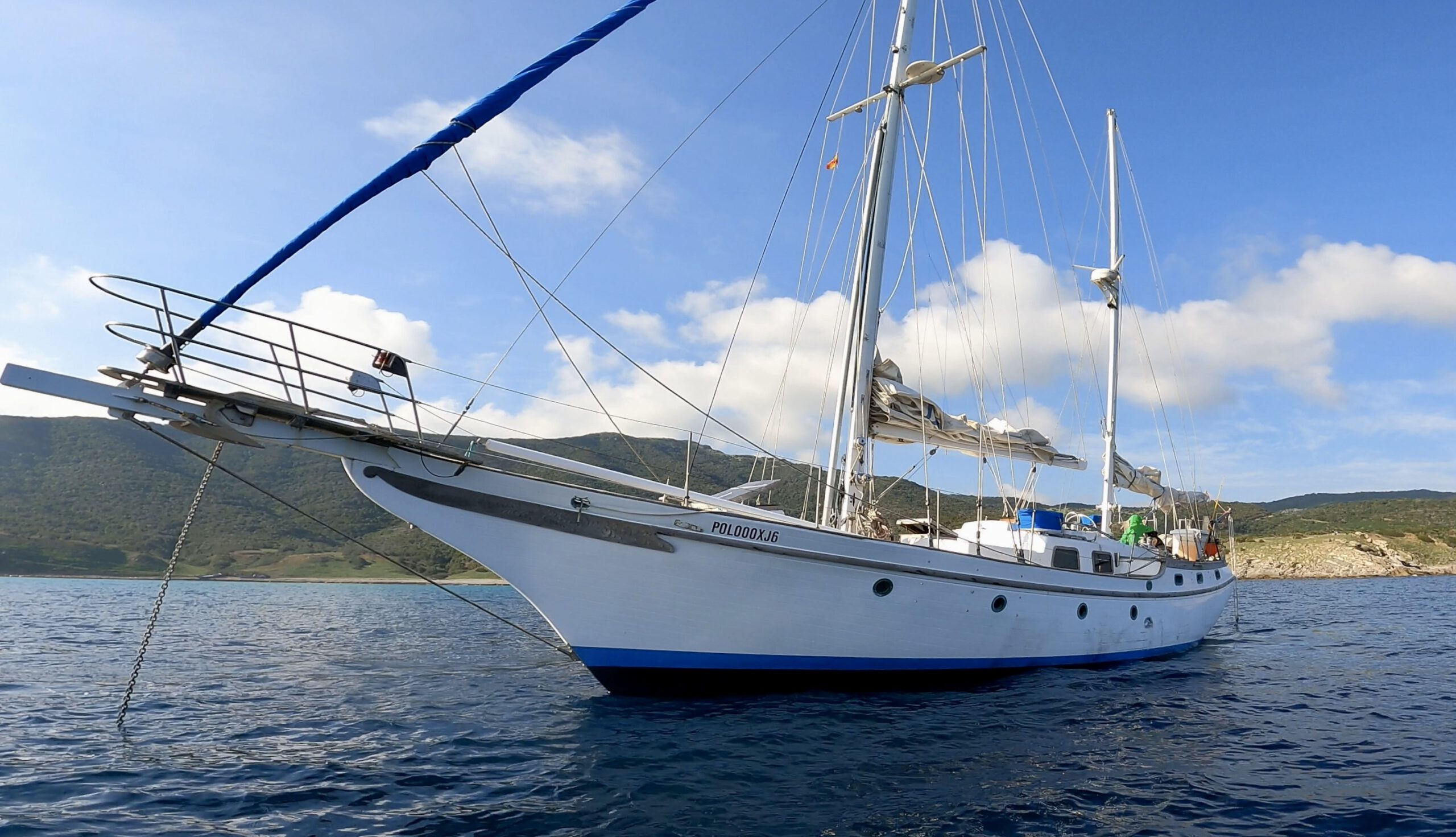 Sailing boat charter