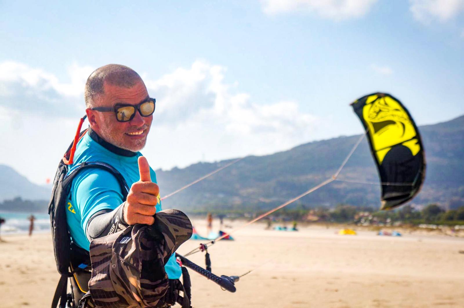 Why dropping prices can destroy the kitesurfing industry in Tarifa